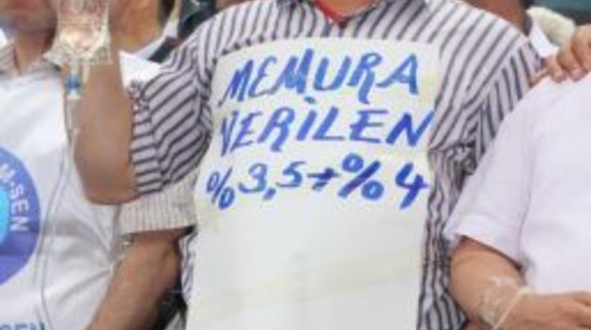 Memurlar Sakarya'da Zam İ&ccedil;in Y&uuml;r&uuml;d&uuml;