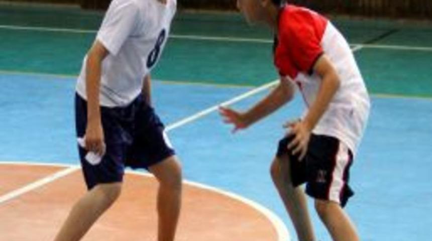 Mendilkapmaca Federasyonu Müsabakaları Başladı