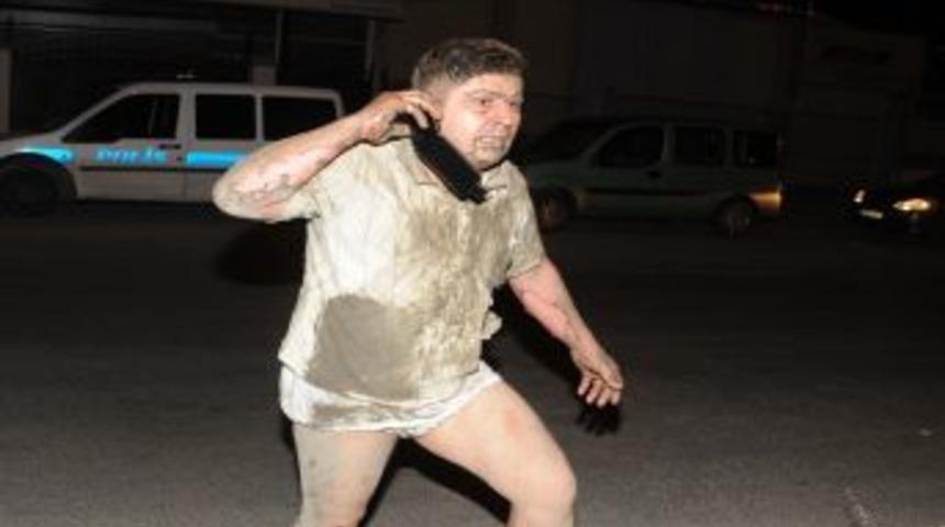 İzmir'de Kamyon Yangını: 2 Yaralı