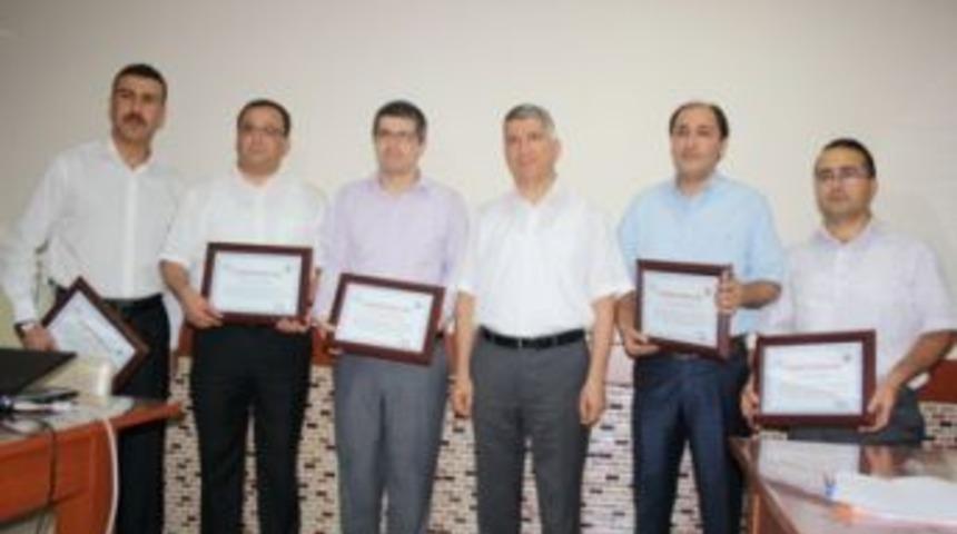 Aydınlı doktorlara teşekk&uuml;r belgesi