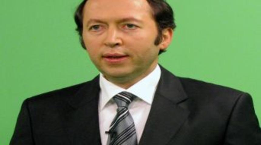 Dr. &Ouml;mer Coşkun: "tıbbi Tedaviyi Destekleyen Bitkisel &Uuml;r&uuml;nlerden Vazge&ccedil;meyin"