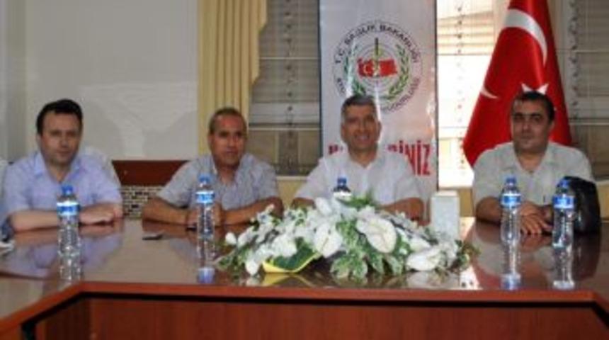 Somali'de Görev Yapan Hekimler Onurlandırıldı