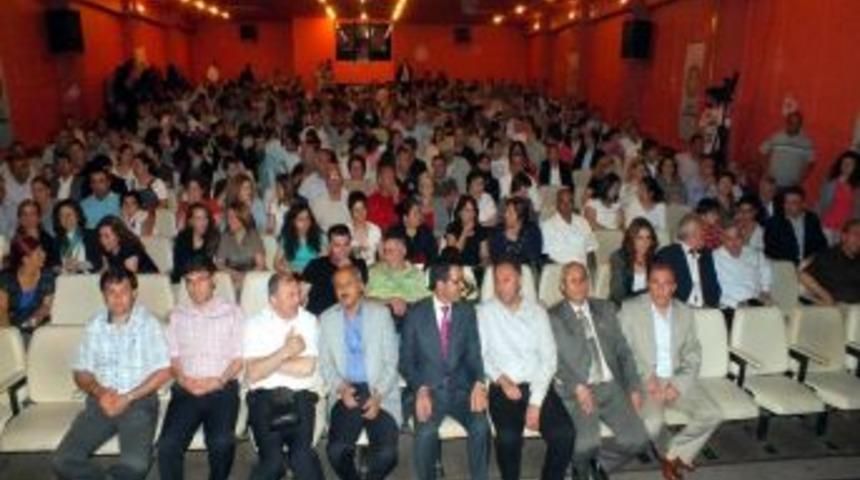 İzg&ouml;ren Salihli'de Seminer Verdi