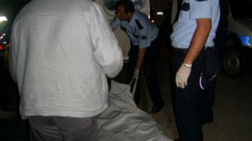 Emekli Polis İntihar Etti