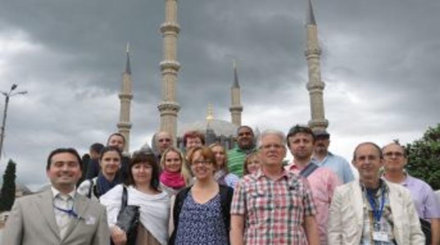 Avrupalı Eğitimciler, Edirne&rsquo;de Bilişim Teknolojileri Projelerini Inceliyor