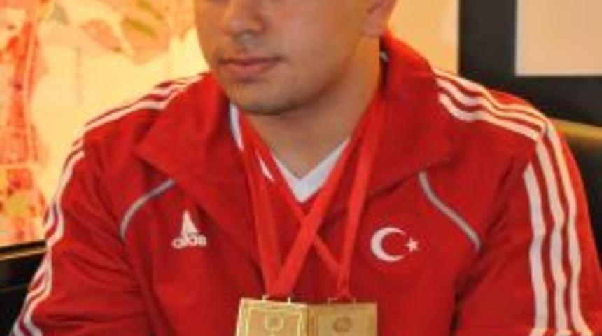 Avrupa Şampiyonu G&uuml;reş&ccedil;iden Demirtaş'a Ziyaret