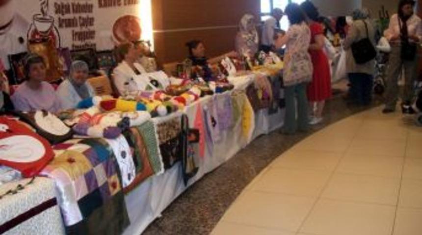 Eskişehir'de 'gönül Bahçemizden' Sergisi Açıldı