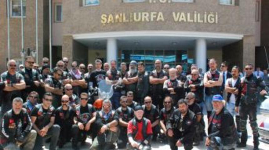 Motorcular, Kask Kullanımına Dikkat &Ccedil;ekmek I&ccedil;in 8 Il Gezdi