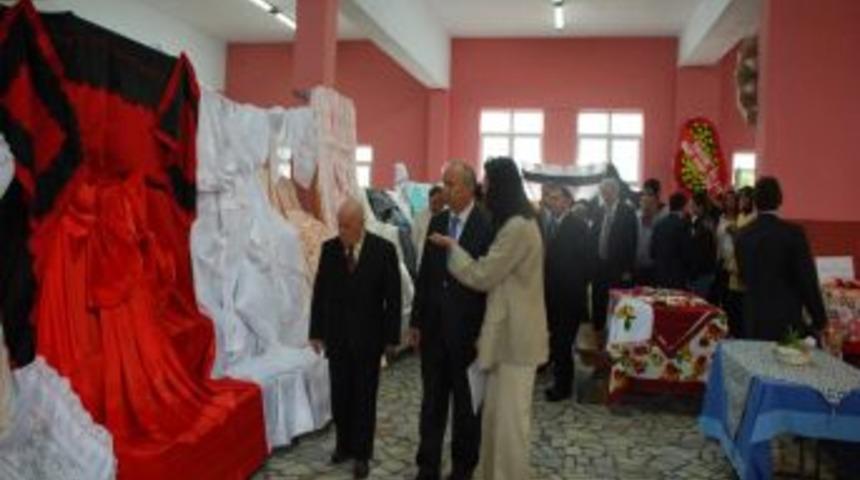 Orhangazi'de El Emeği Ve G&ouml;z Nurusu Sergisi