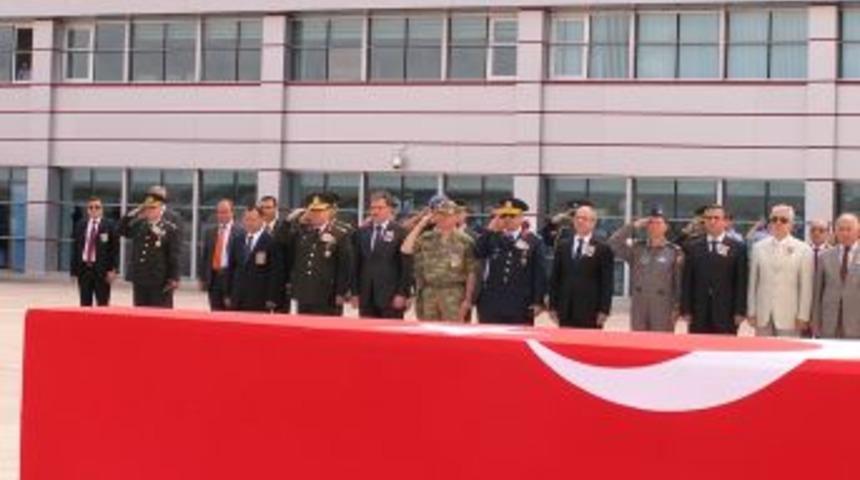 Şehit Jandarma Baş&ccedil;avuş Erdin&ccedil; Aydın İ&ccedil;in Malatya'da Askeri T&ouml;ren D&uuml;zenlendi