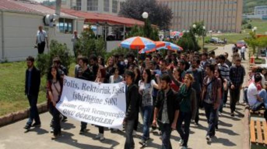 &Uuml;niversite &Ouml;ğrencilerinden Tutuklamalara Tepki