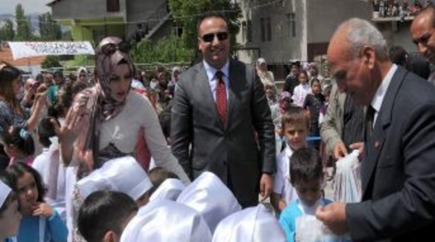 &Ccedil;elikhan 'da Okul &Ouml;ncesi Şenlikleri