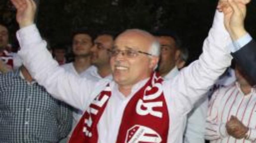 İneg&ouml;lspor'da Başkan Korkmaz Yeniden Aday