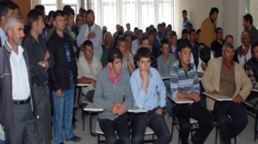 Aydıncık Belediyesi'nde &Ccedil;alışacak 15 Kişi Kura Ile Belirlendi