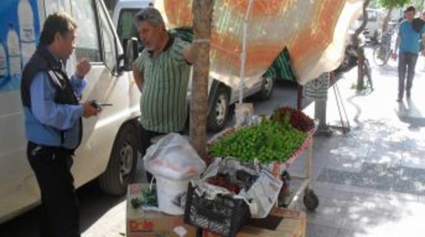 Seyyar Satıcılara  Ge&ccedil;it Yok