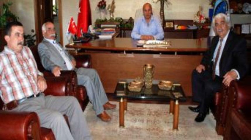 Chp İl&ccedil;e Teşkilatı Arslan'ı Ziyaret Etti