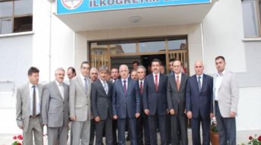 Diyarbakırlı Ekrem Erg&uuml;n İlk&ouml;ğretim Okulu "beyaz Bayrak" Aldı