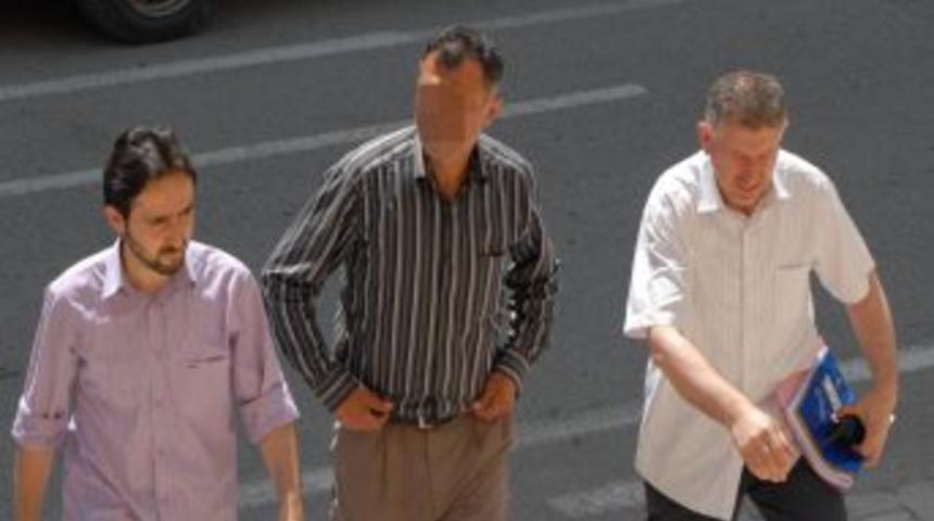 'kız &Ccedil;ocuğuna Kamyonette Cinsel İstismar' İddiasına G&ouml;zaltı