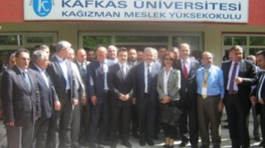 "Ge&ccedil;mişten geleceğe her y&ouml;n&uuml;yle Kağızman"