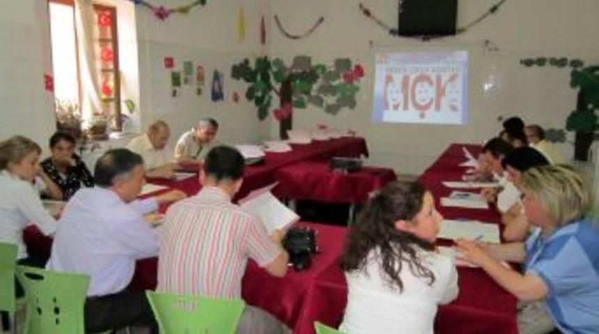 &Ccedil;ocuk Hakları &Ccedil;ocuk Komitesi Toplandı