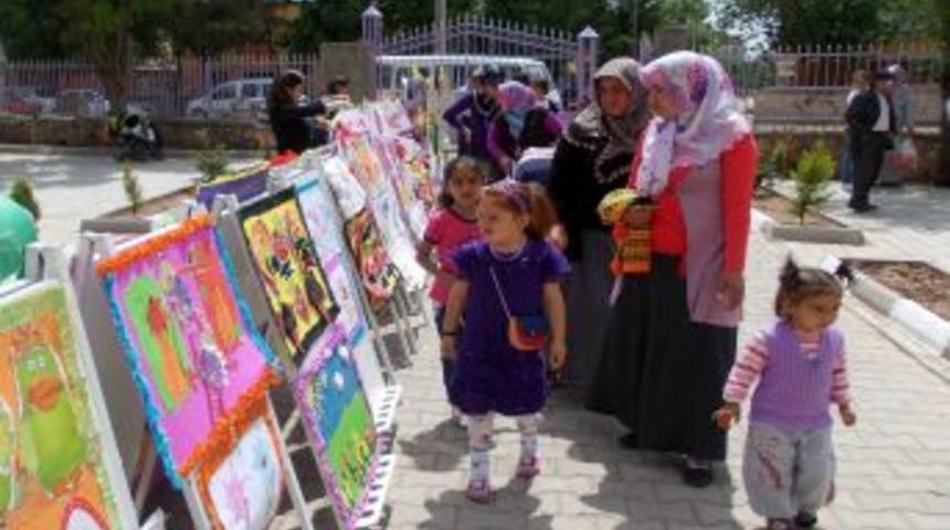 G&ouml;lbaşı'nda Okul &Ouml;ncesi Şenlikleri Devam Ediyor