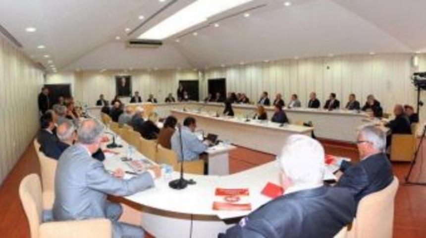 DP'de yeni y&ouml;netim şekillendi