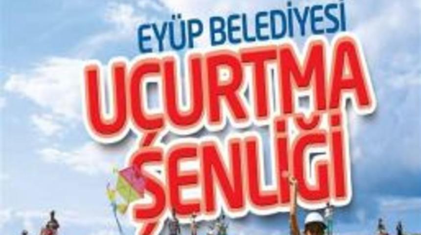 Rengarenk U&ccedil;urtmalar Ey&uuml;p Semalarında