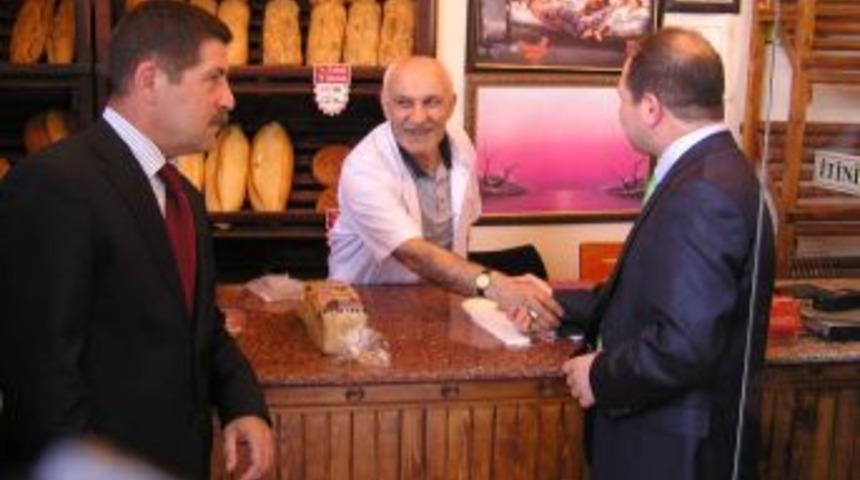 Ak Parti Malatya Milletvekili Faruk &Ouml;z, Esnafları Ziyaret Etti