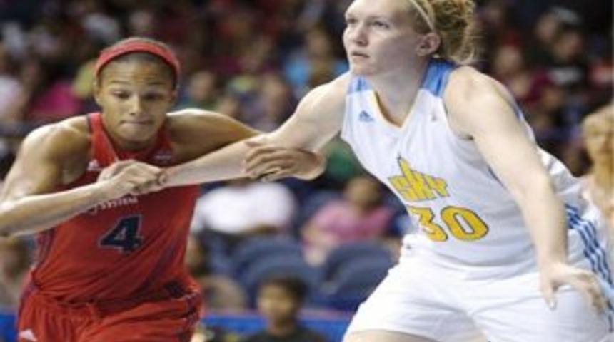 Ceyhan Belediyesi Carolyn Swords İle Anlaştı