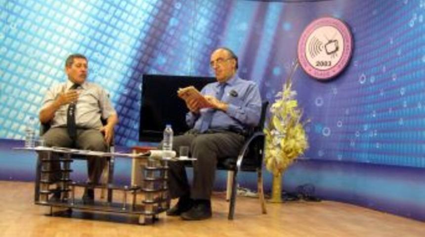 Salihlili Şair Ve Yazar Otman, Elazığ'da İl&ccedil;enin Tanıtımını Yaptı