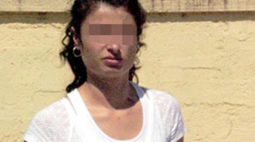 Hemşire eşe mezarlıkta tecav&uuml;z