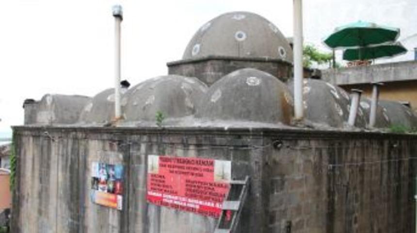 Giresun'un Ayakta Kalan Tek Tarihi Hamamı Olan Tirebolu Hamamı'nda Hamam Geleneği Yaşatılmaya &Ccedil;alışılıyor