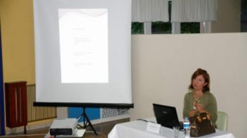 Sel&ccedil;uk'ta Velilere '4+4+4 Sistemi' Anlatıldı