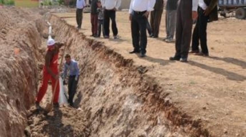 Silopi Belediyesi'nin Altyapı &Ccedil;alışmaları S&uuml;r&uuml;yor