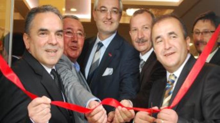 TASİAD Yeni Binasını T&ouml;renle Hizmete A&ccedil;tı