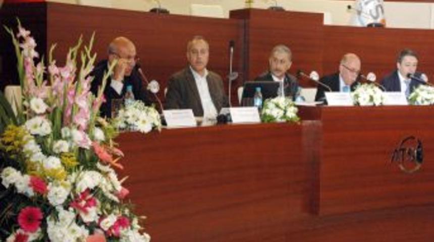 T&uuml;rkiye&rsquo;de Kişi Başı &Ccedil;i&ccedil;ek T&uuml;ketimi 3 Dolara &Ccedil;ıktı