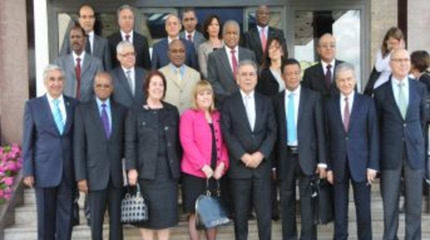 Afrika G&uuml;n&uuml;&rsquo;ne İzmir Kutlaması