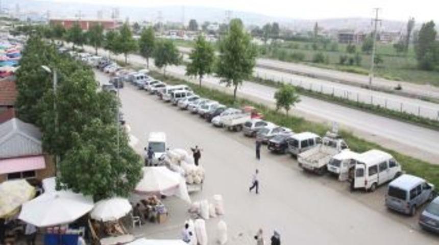 İneg&ouml;ll&uuml; Pazarcılara Yeni Hal Kanunu Anlatıldı