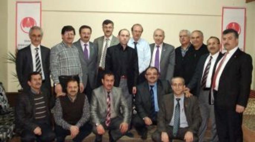 İmam Hatip Lisesi &Ouml;ğrencileri Umre &Ouml;d&uuml;ll&uuml; Hadis Yarışmasında Ter D&ouml;kecek