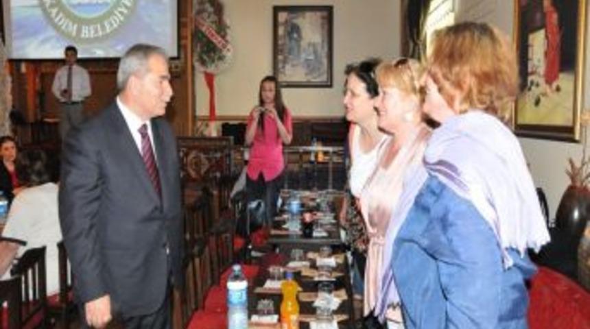 Demirtaş: "halkpatron, Biz &Ccedil;alışanız"