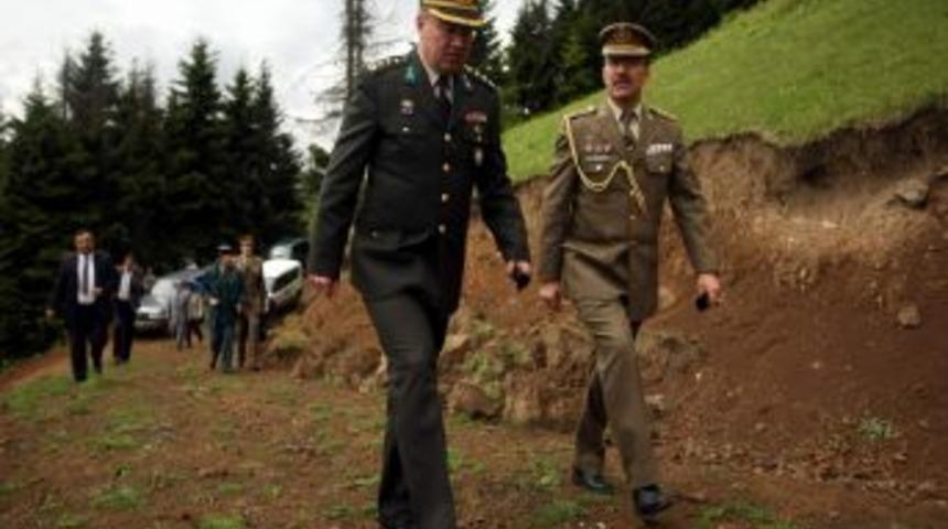 U&ccedil;ak Kazasında Hayatını Kaybeden İspanyol Askerler İ&ccedil;in Pilav Dağı'nda T&ouml;ren