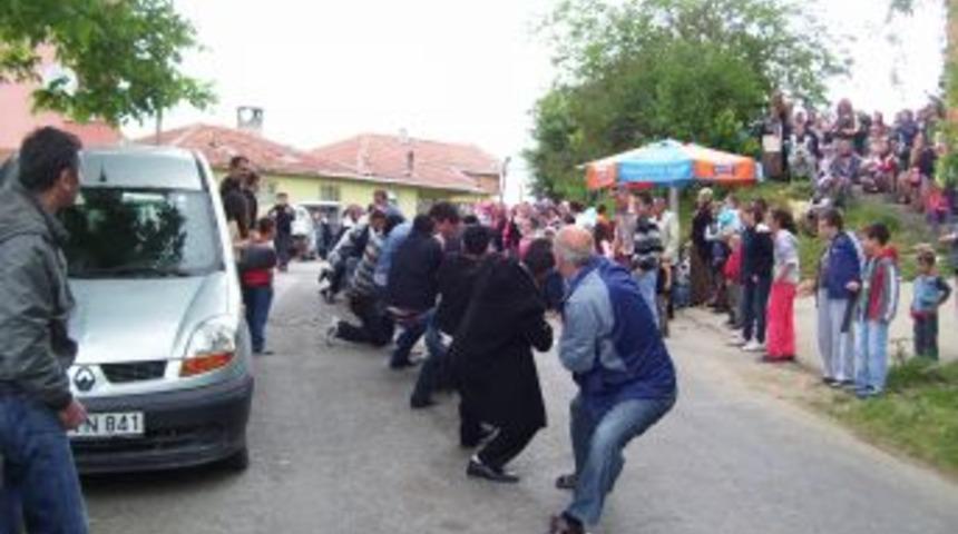 Işıklı K&ouml;y&uuml; Yazı Şenlikle Merhaba Dedi