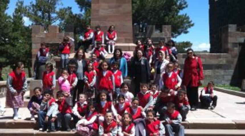 Yakutiye Kent Konseyi, K&ouml;y &Ccedil;ocuklarını Tarih Ve M&uuml;zeyle Buluşturdu