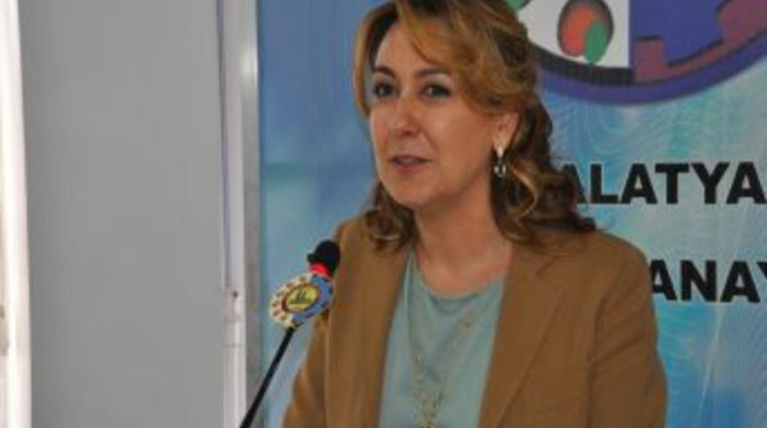 Yal&ccedil;ındağ, Malatya'da Girişimci Kadınlarla Bir Araya Geldi