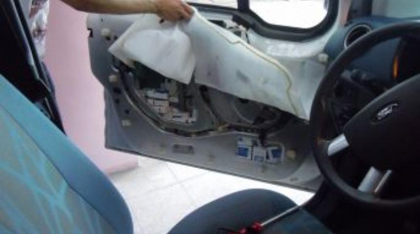 Ceyhan'da 9 Bin 700 Paket Ka&ccedil;ak Sigara Ele Ge&ccedil;irildi