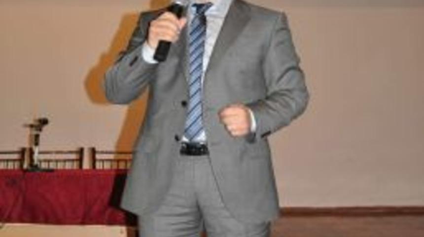 Soma'da &Ouml;ğrencilere Kişisel Gelişim Ve Motivasyon Semineri