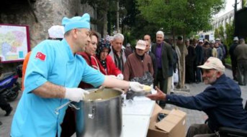 Uşak Kent Konseyi Organları Bağışlanan Tevfik Yılmaz İçin Mevlit Okuttu