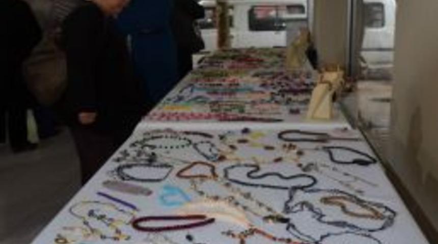 Soma'da Halk Eğitim Merkezi Sergisi Beğenildi