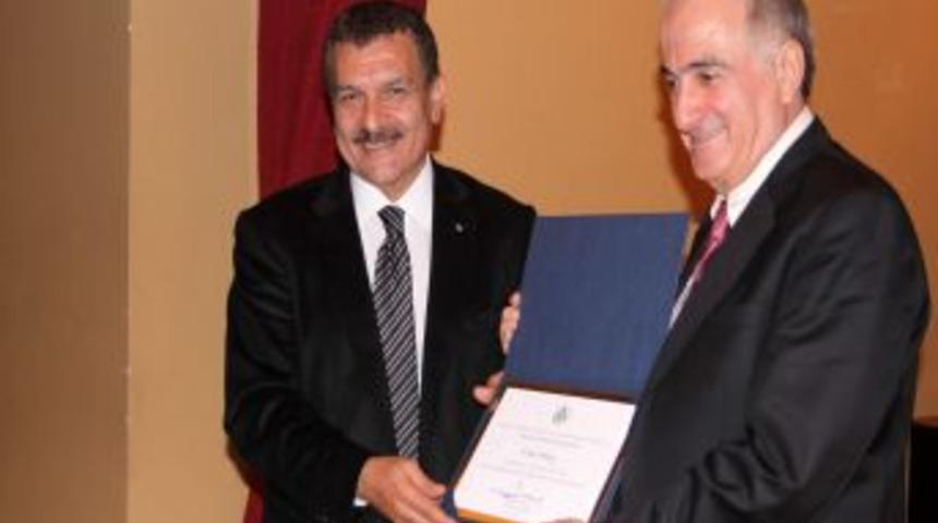 Trabzon Lisesi'nin 1962 Yılı Mezunları Mezuniyetlerinin 50. Yılında Trabzon'da Buluştu