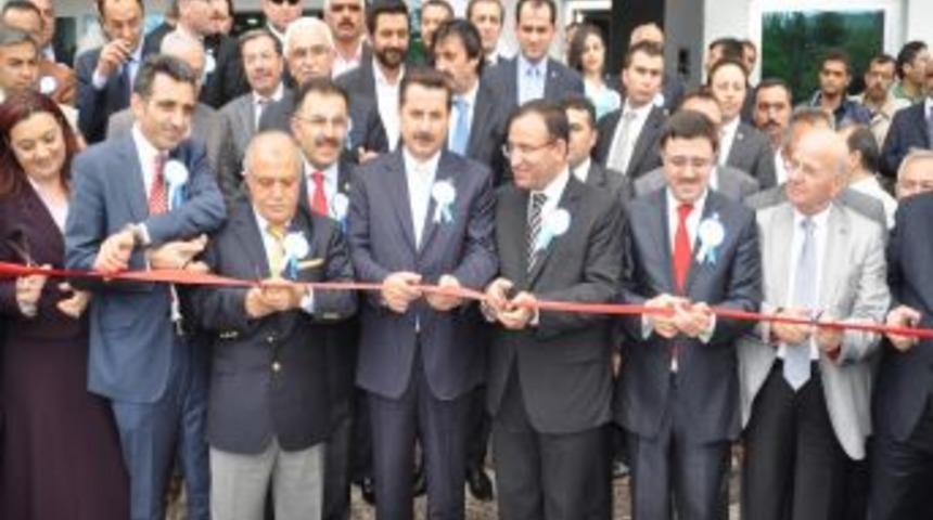 Bakan &Ccedil;elik: &Uuml;lkemizi Dilenen Bir &Uuml;lkeden, Yardım Eden &Uuml;lke Haline Getirdik